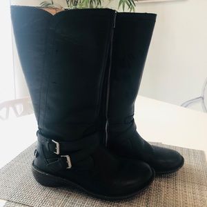 Ugg leather boots